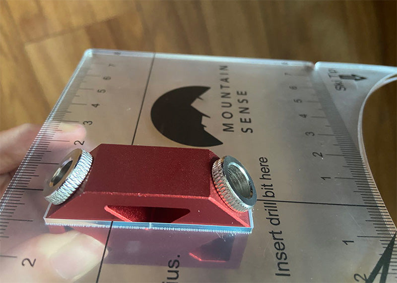 Skin Tail Groovy Lock